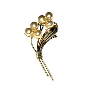 Wilcox 1940's Signed Sterling Silver Vermeil 6 Faux Pearl Bouquet Brooch 2.5"